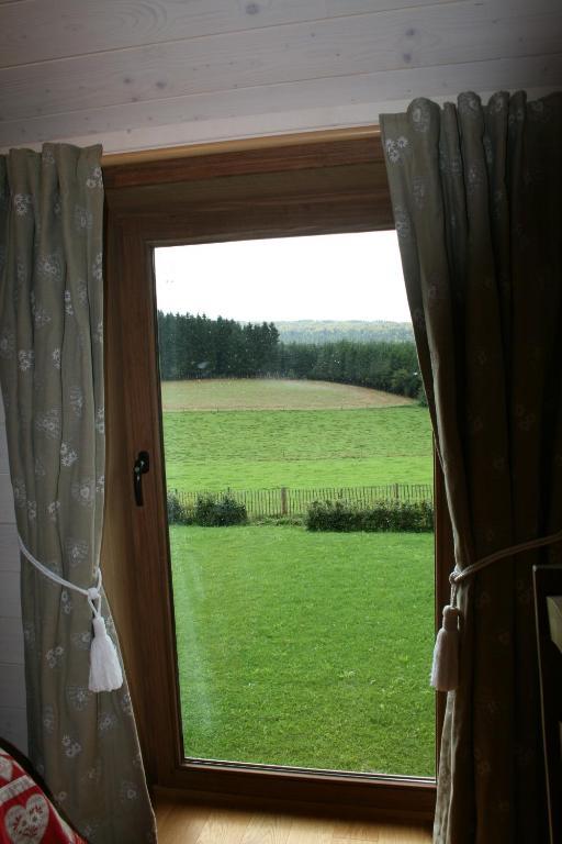 Chambres D'Hotes Les Trappeurs Silence & Nature Tenneville Camera foto